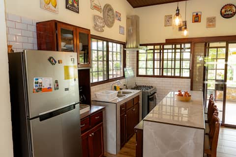Top-earning Airbnb listing in Alto Boquete, 4 bedrooms