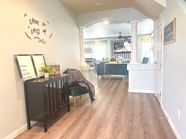 Fashion home 16-sleep 5B3.5B gallery image 2