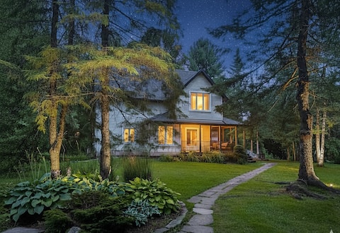 SPA-Lobby-LAKE-Covered Terrace-Bike Path