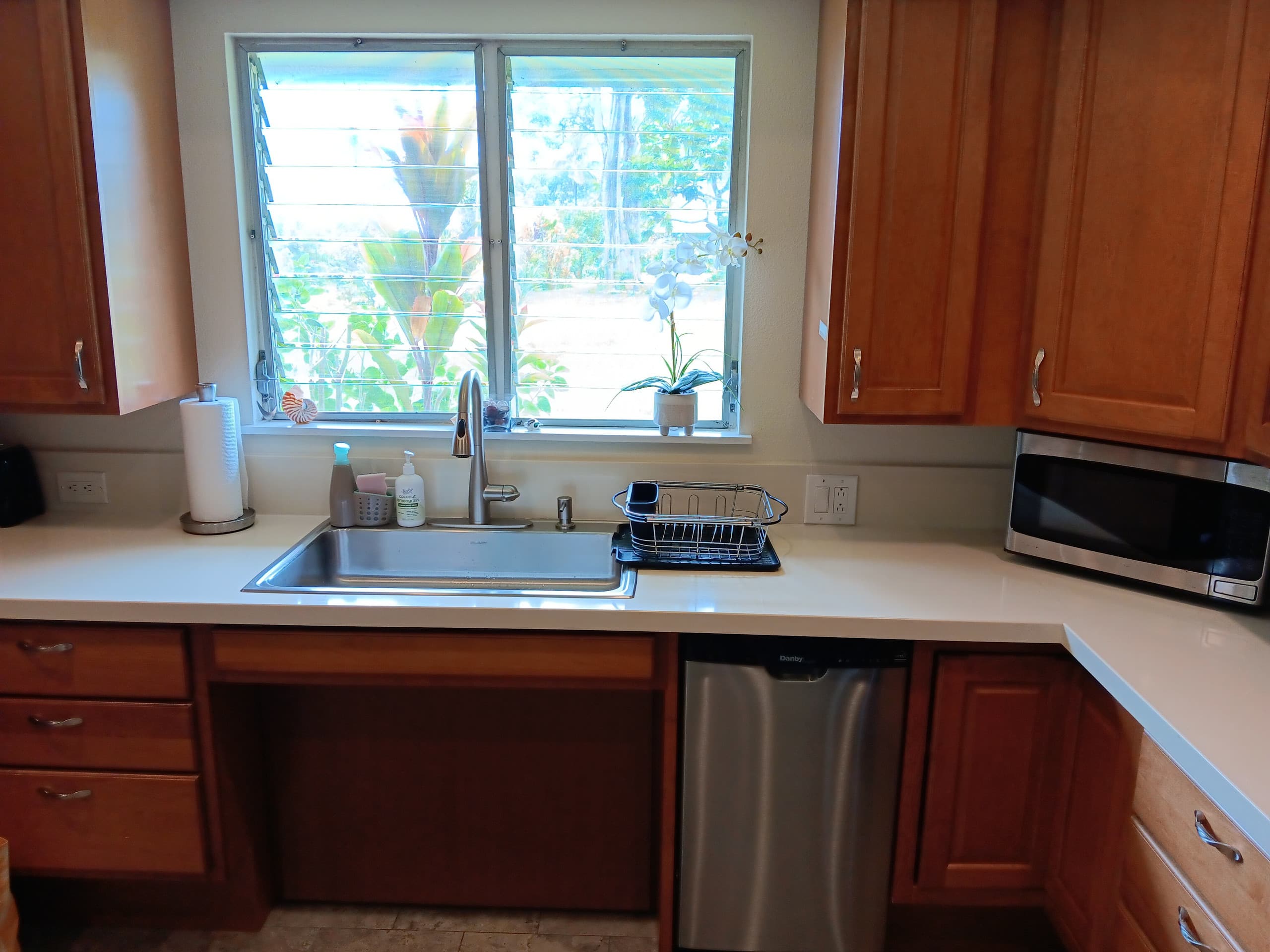 Condo in Princeville · ★4.83 · 2 bedrooms · 2 beds · 2 private baths - Image 11