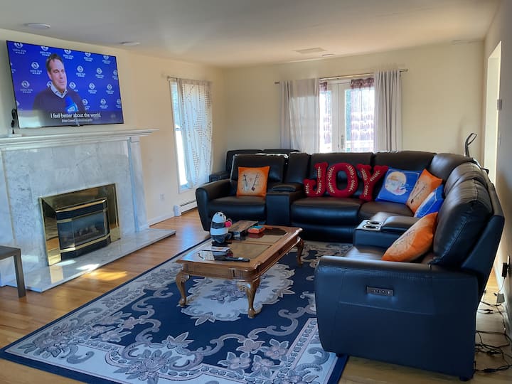 #B- Quiet Space/ West Point/glenmere Mansion - Chester, NY