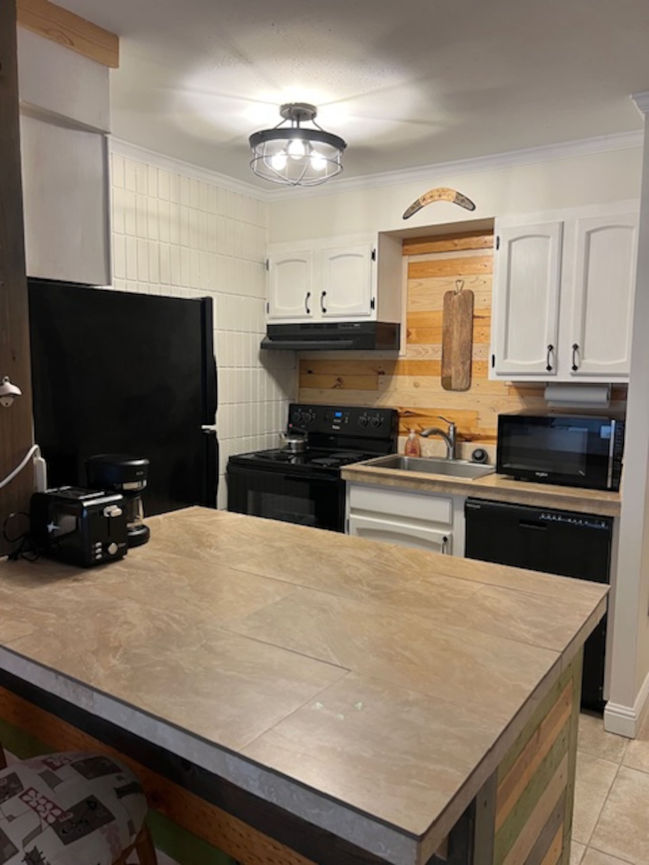 Condo in Lahaina · ★4.66 · Studio · 1 bed · 1 private bath - Image 6