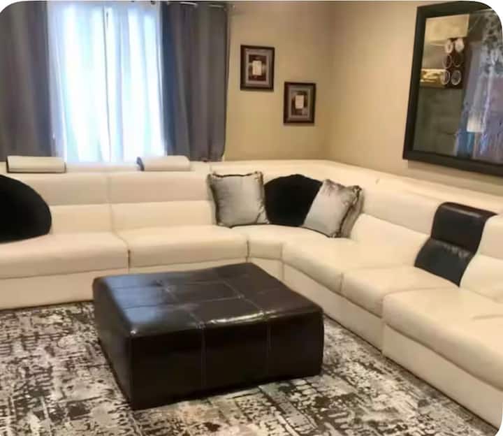 Cozy And Specious 3-bedroom Townhouse - McAllen