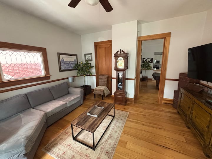 Historic Charm-duplex By Bottleworks - Brendonwood - Indianapolis