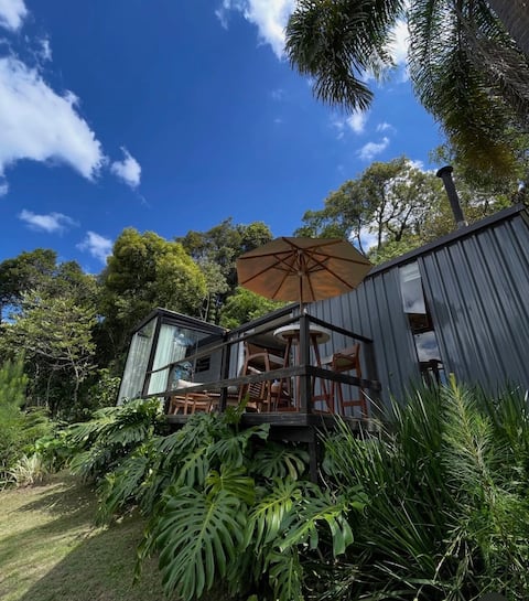 House Grey - A cabin and 3 exclusive bathtubs