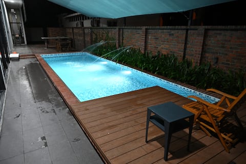 Lilywhite - 5-bedrooms bungalow with private pool