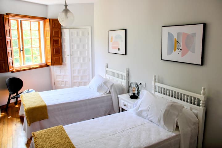 Cambados Center | 3 Bedrooms + 2 Bathrooms - 갈리시아