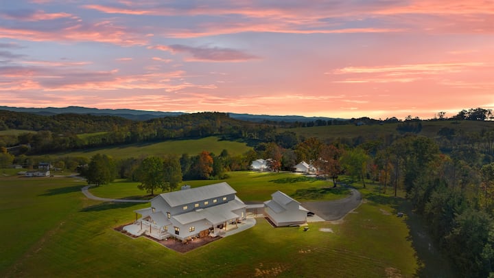 Brave Bear Cottage New Retreat Sanctuary Hills - Cottages for Rent