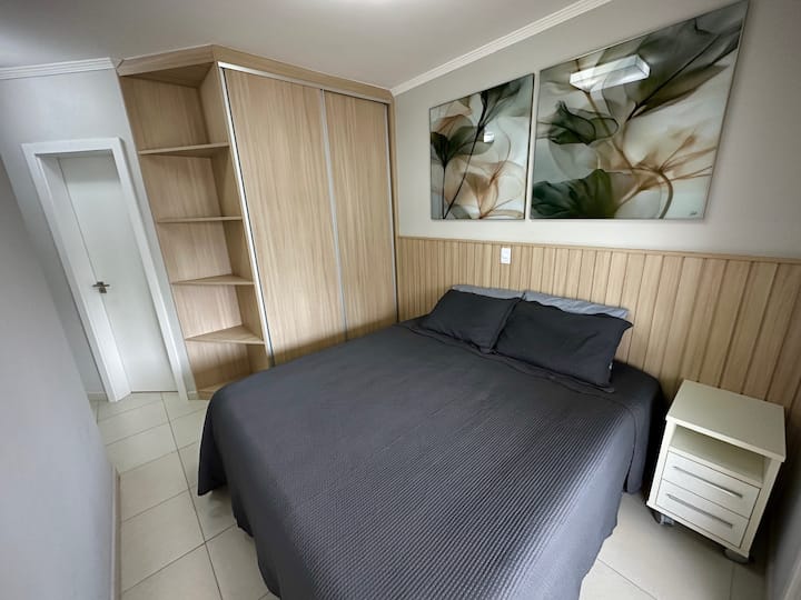 套房01 -标准双人床和全功能独立卫生间