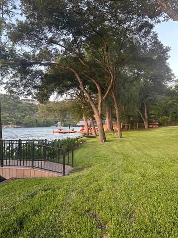 Amazing Lakefront Home with Huge Yard & Dock gallery image 2