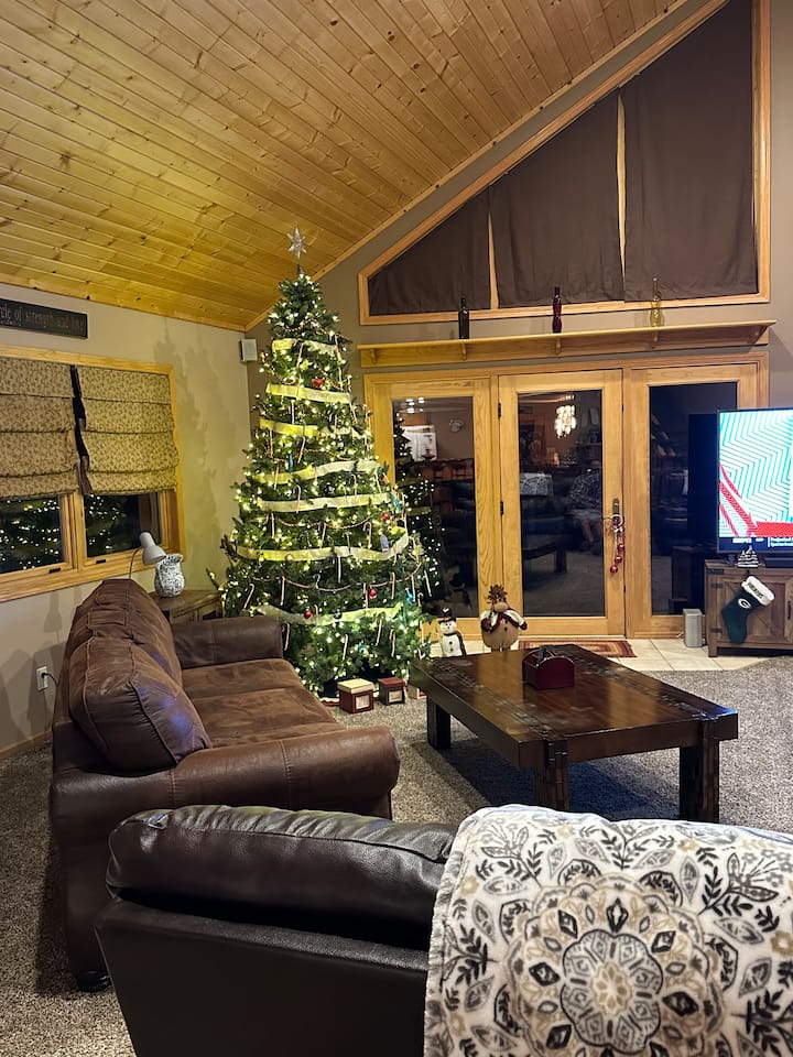 The Getaway - Houses for Rent in Wauzeka, Wisconsin, United States