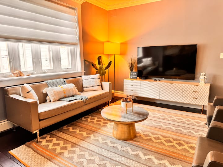 Lux 2 Bedrooms Easy Commute To Nyc & Sports Events - Long Island, NY