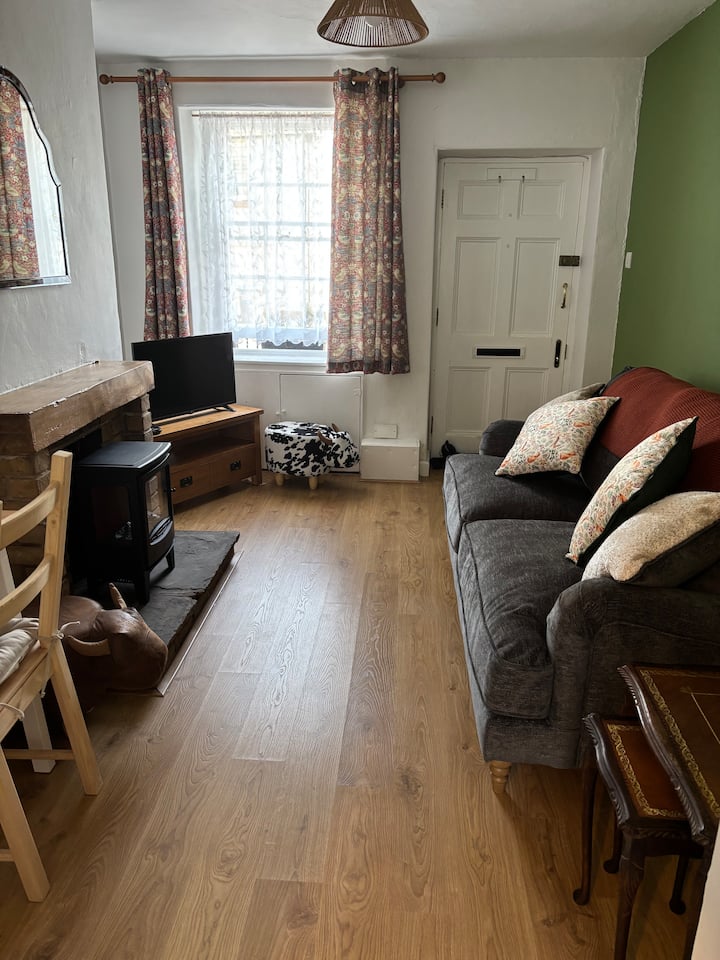 Cosy Cottage Near Town Centre - Forest of Dean