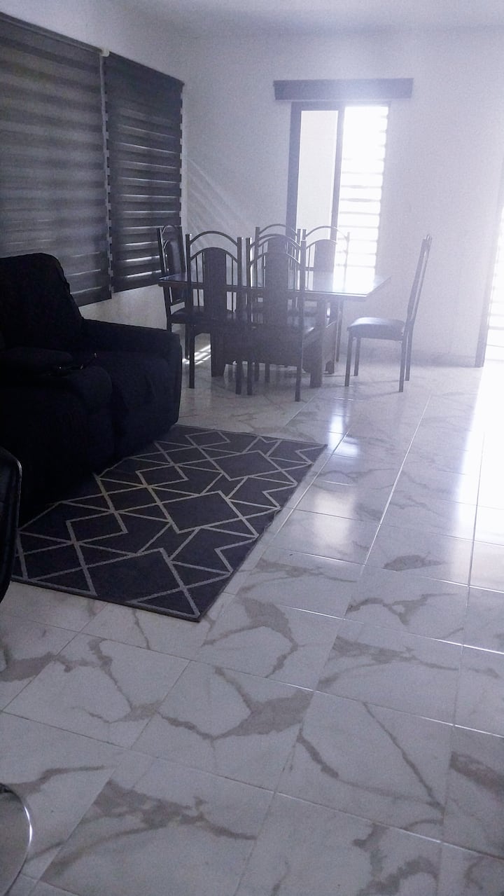 Casa Completament Climatizada, Segura Y Tranquila - Chetumal