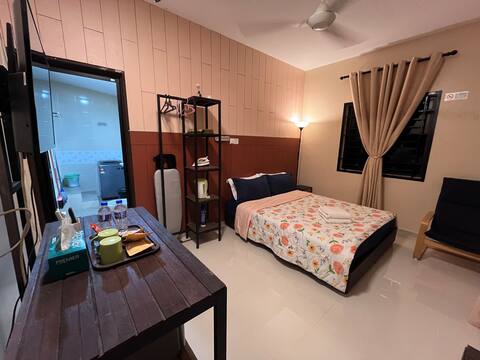 Roomstay Beradu (Muslim Only)