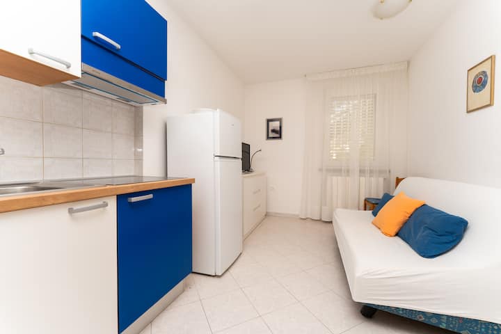 Apartment In Rabac With 2bdr Close Maslinica Beach - Rabac