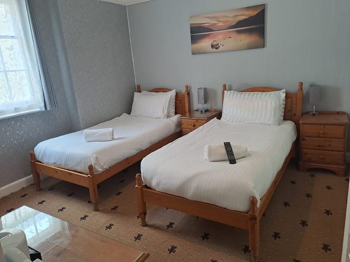 Twin-standard-sdb Privée-room 12 - Weymouth