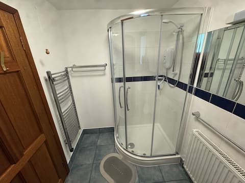 Top performing Airbnb: Highview House quiet location 250m to beach & town in Sheringham