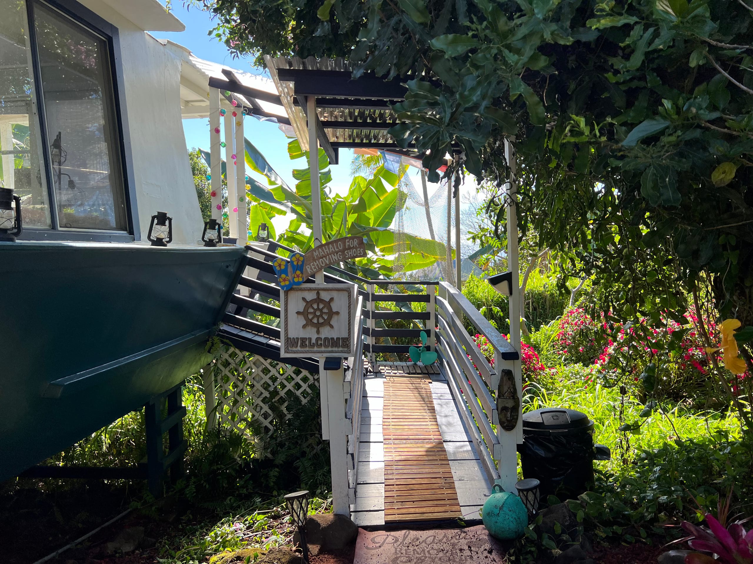 Place to stay in Kealakekua · ★4.95 · 1 bedroom · 1 bed · 1 bath - Photo 23
