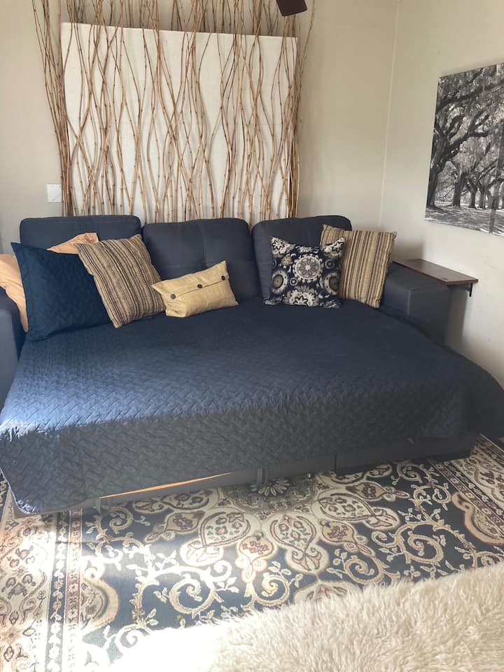 TV miestnosť alebo dodatočný priestor na spanie