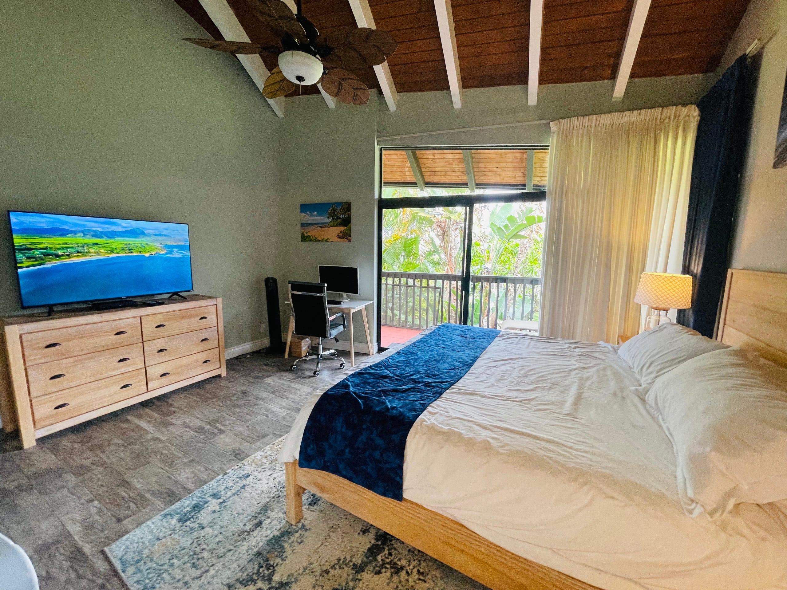 Condo in Princeville · ★4.92 · 2 bedrooms · 3 beds · 2 shared baths - Image 20