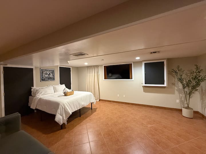 Private Studio Apartment In Union County - Elizabeth, NJ