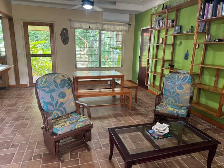 Quiet Home In A Lovely Neighborhood - Ciudad de Panamá