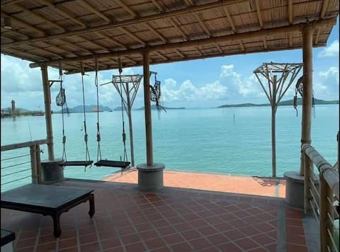 Villa on the sea Lanta old Town.