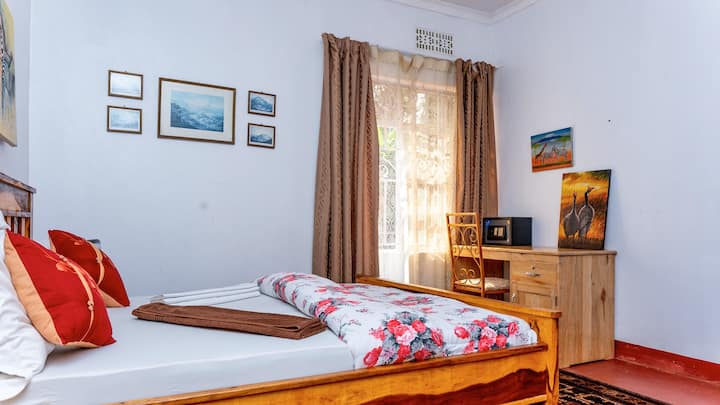 Schlafzimmer 2
