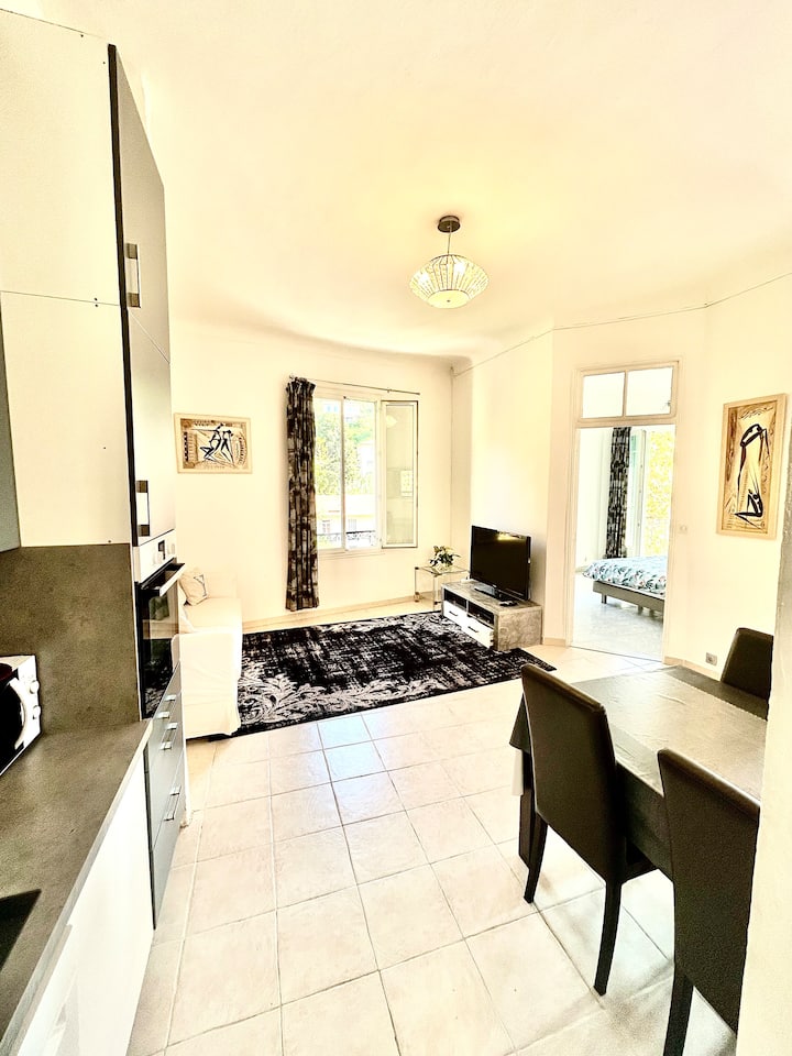 Menton: Superbe Appartement - Menton