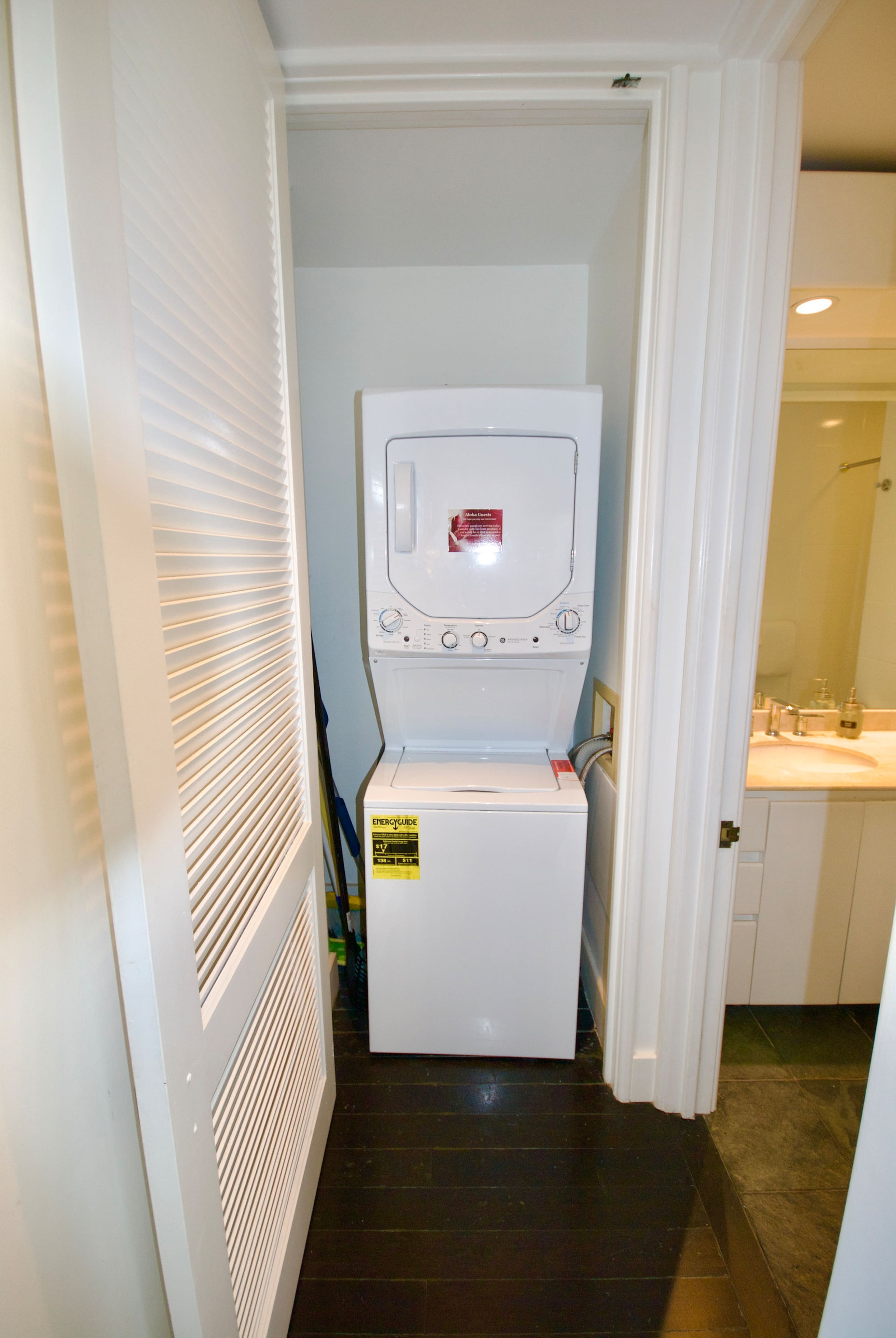 Condo in Kihei · ★4.92 · 1 bedroom · 1 bed · 2 private baths - Image 7