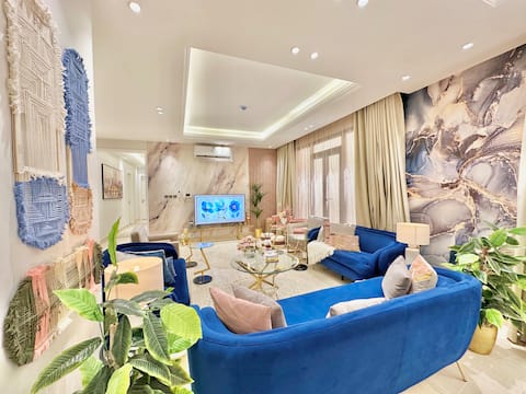 3 rooms with private entrance/private parking/self check-in/spacious and bright