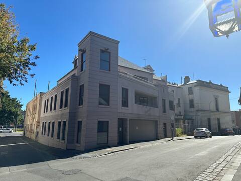 Apartment next to the Town Hall