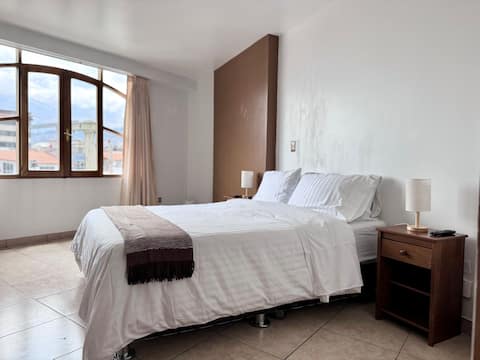 Departamento Vista Cordillera Blanca in the center