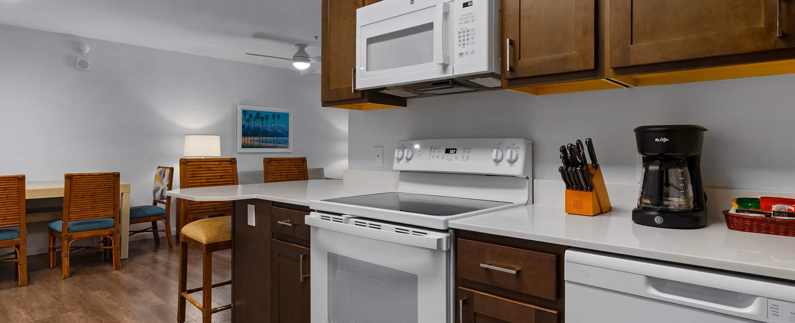 Worldmark Kihei Resort 3 BR 2 Bath sleeps 8 - Photo 6