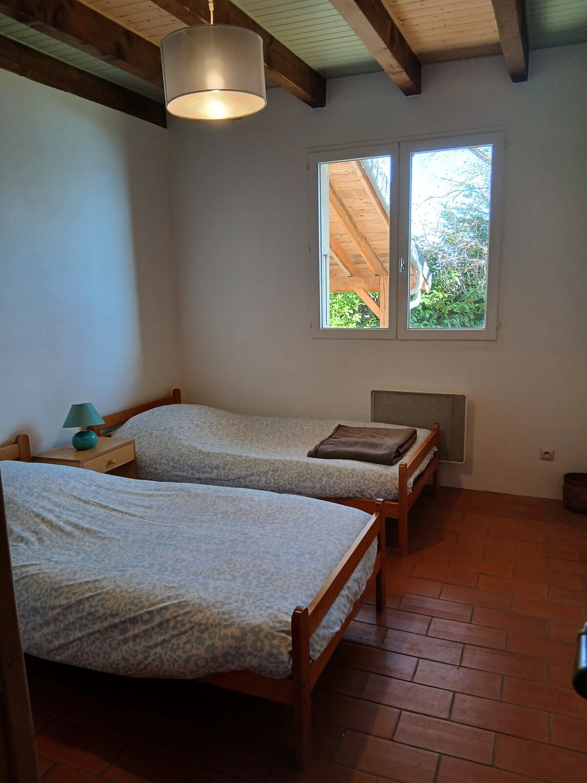 Uwezekano wa kuacha kitanda cha mtoto