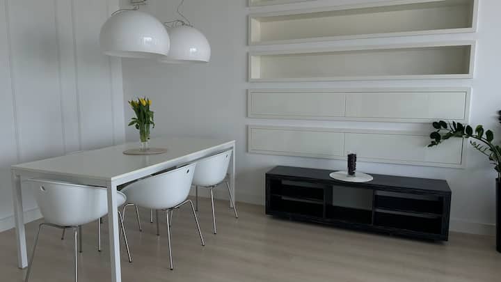 Refined Luxury Apartment Grzybowski Square B234 - Varsóvia