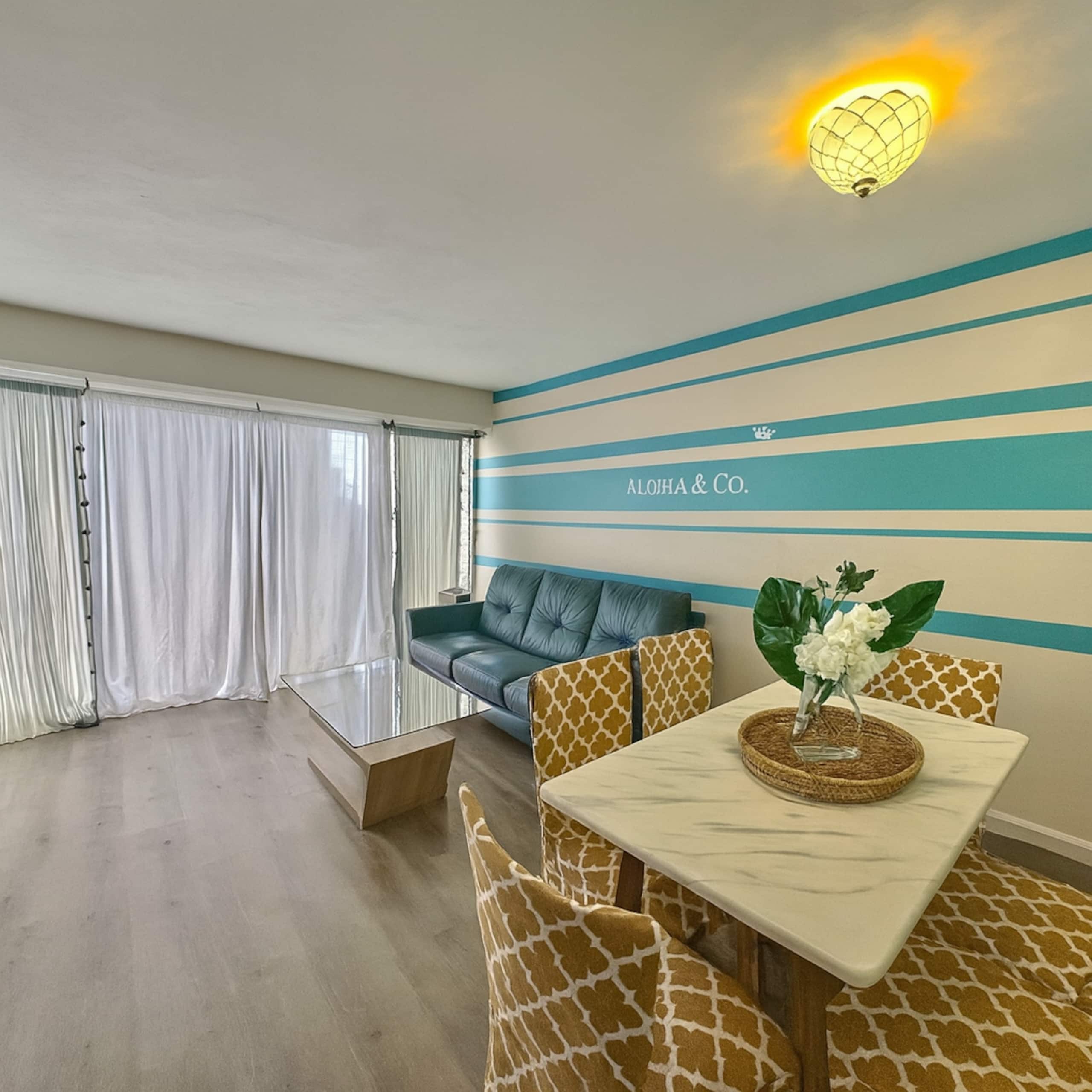 Condo in Honolulu · ★4.73 · 2 bedrooms · 3 beds · 1 bath - Image 11