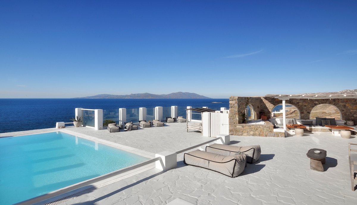 Casa Elpida — view 4