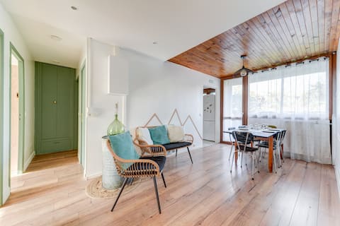 LARGE APARTMENT 7 BEDS, 1 PARKING SPACE.