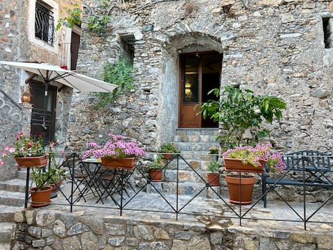 Desirée Vacation Home - Authentic charm of Scalea