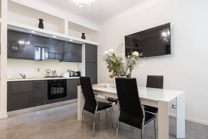 Vatican area amazing apartment gallery image 2