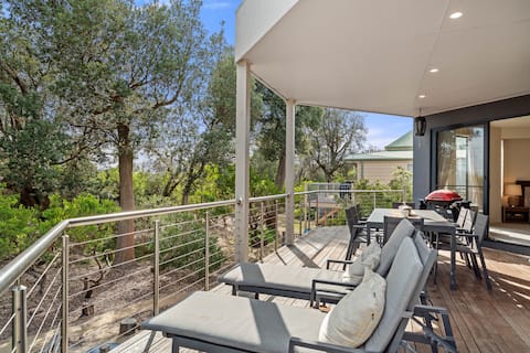 Silverdreams Family Retreat on Beach