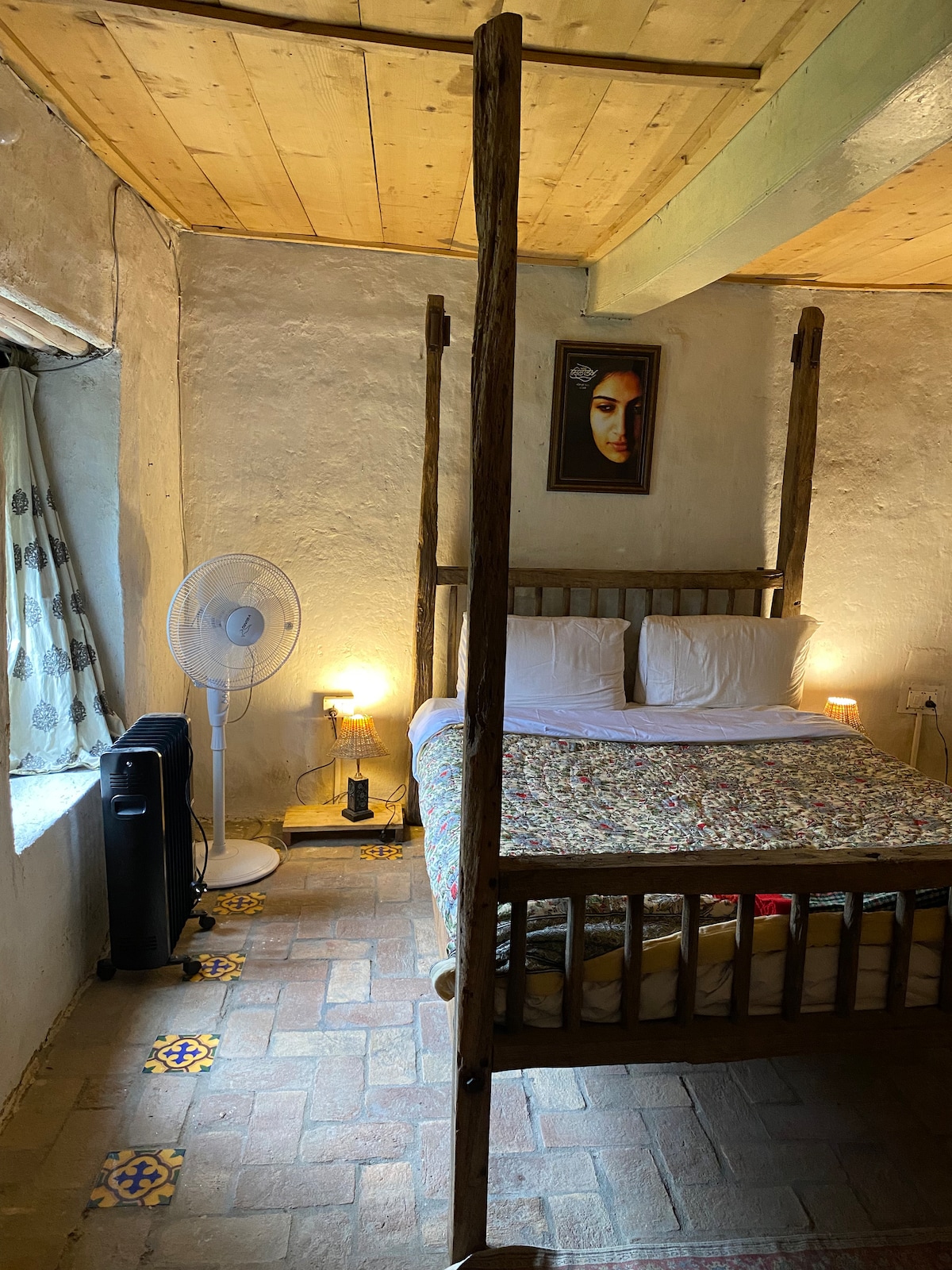 საძინებელი 4