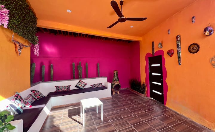 Fun Cabo Stay – Pool, Ocean Views & Space For All - Cabo San Lucas