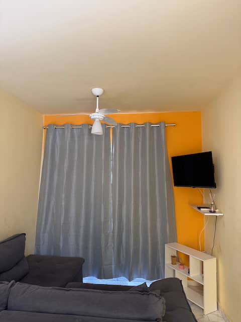 Successful Airbnb property: Cozy apartment on the beach of Martim de Sá in Caraguatatuba