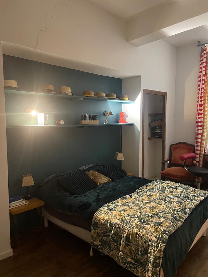 غرفة النوم 2