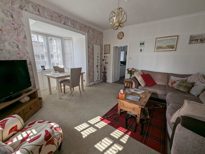 The Toll House Berwick. Central, Coast, And River. - Berwick-upon-Tweed