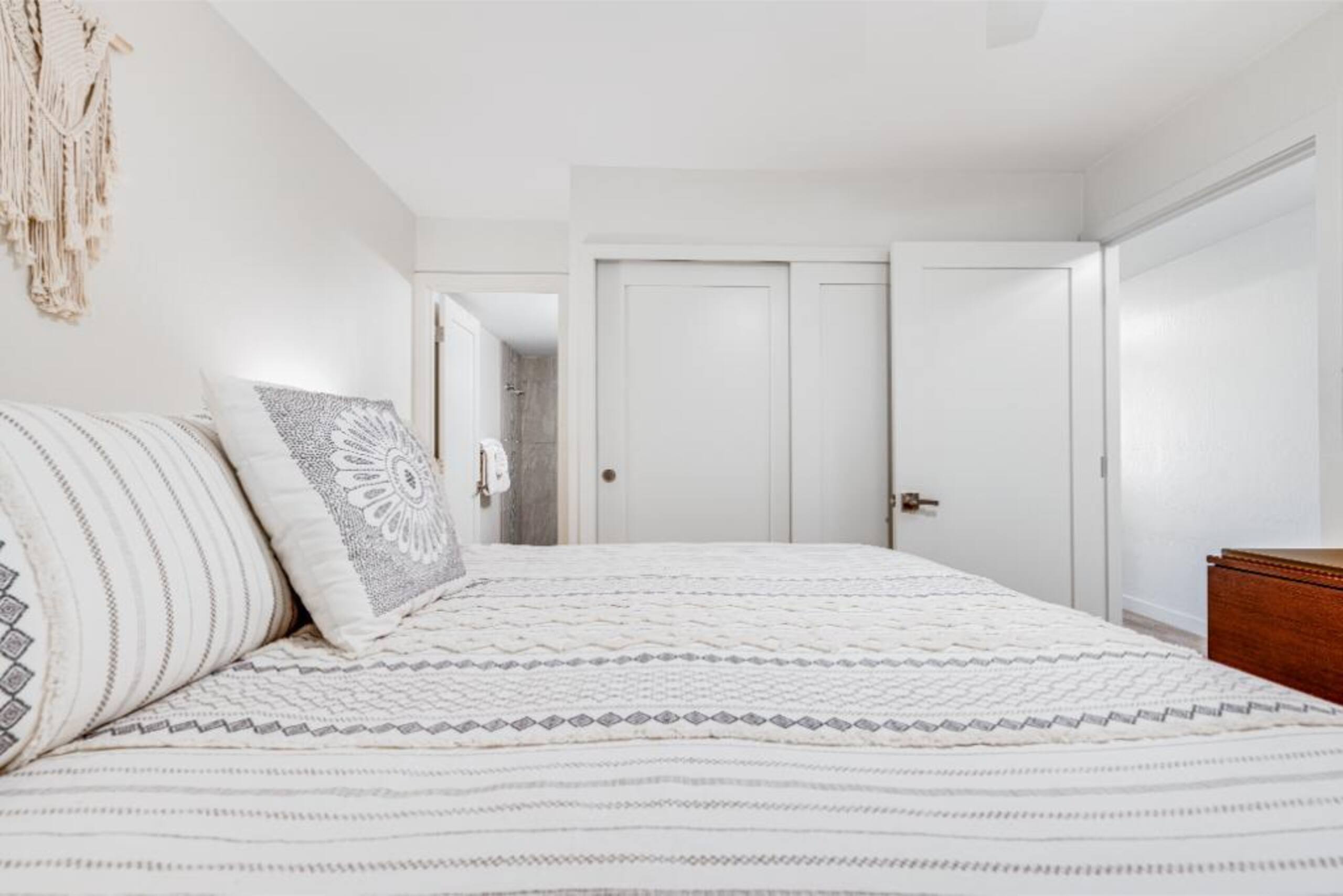 Condo in Kihei · ★5.0 · 1 bedroom · 2 beds · 1.5 baths - Image 18