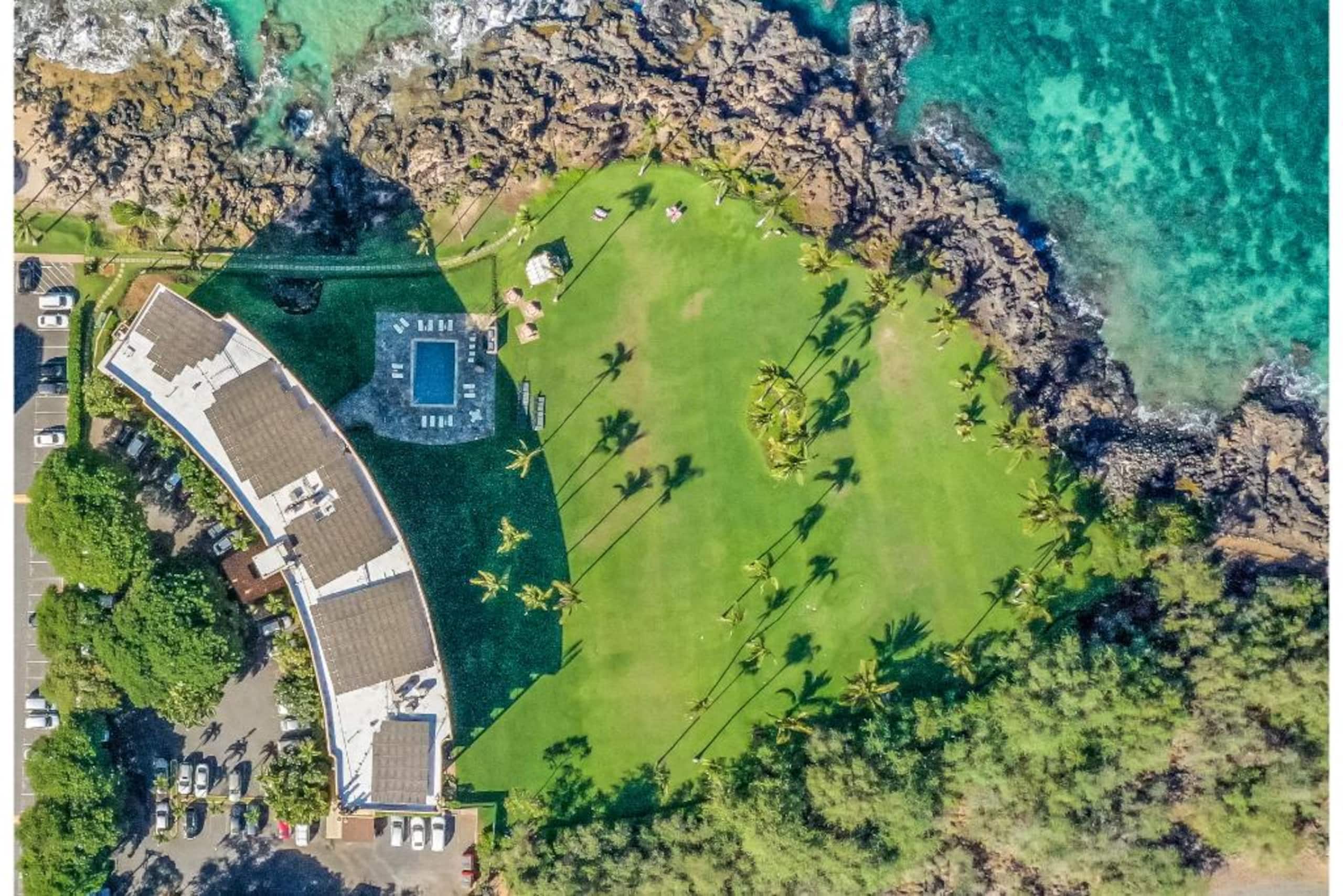 Condo in Kihei · ★5.0 · 1 bedroom · 2 beds · 1.5 baths - Image 24